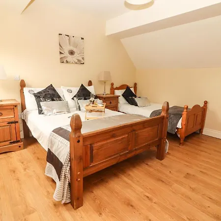 Holiday home Rocklands House *