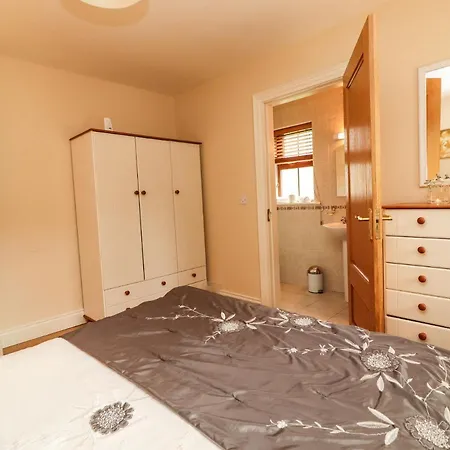 Rocklands House Holiday home *