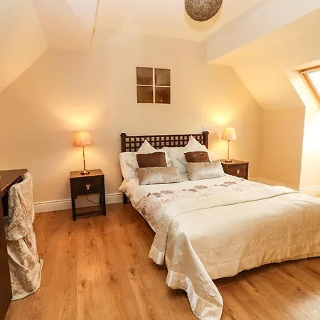 Rocklands House Holiday home *